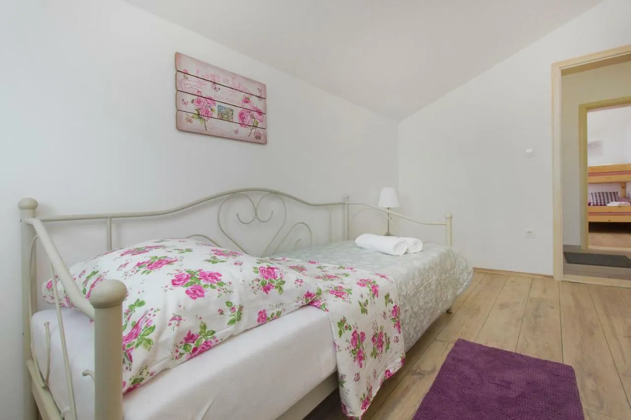 Luxury Apartment Ante Kastela